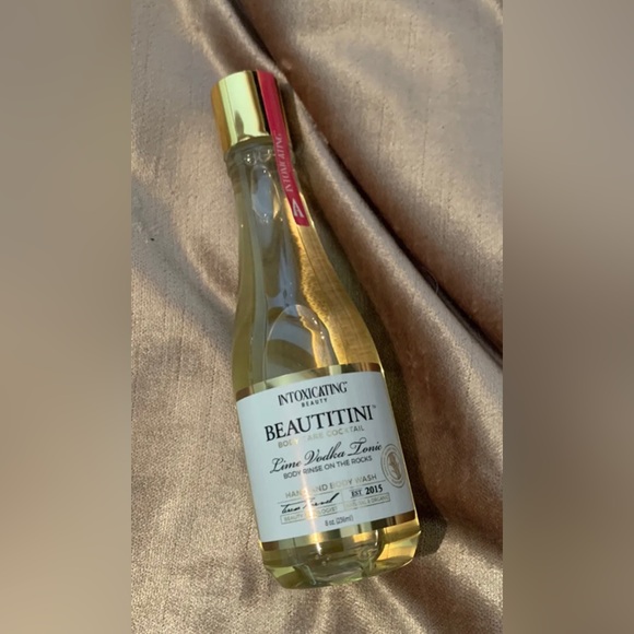 Intoxicating Beauty Other - INTOXICATING BEAUTY BEAUTITINI Lime Vodka Tonic HAND AND BODY WASH 8 oz NEW/SEAL